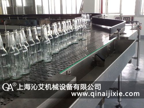 玻璃瓶鏈板輸送機(jī) 玻璃瓶鏈板輸送機(jī)